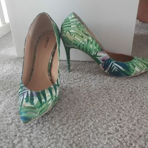 JustFab Pump size 10